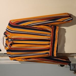 Forever 21 Retro-looking Longsleeve Top